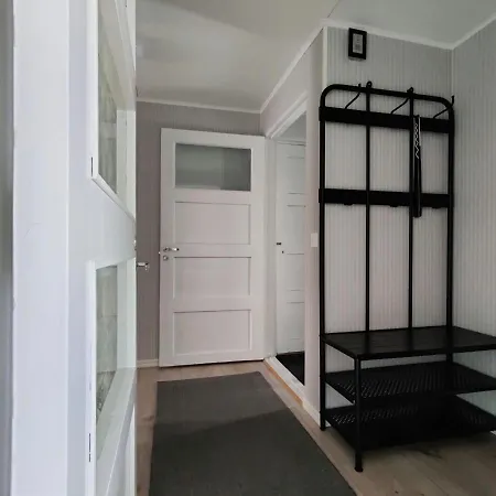 Convenient For 4 Kemi