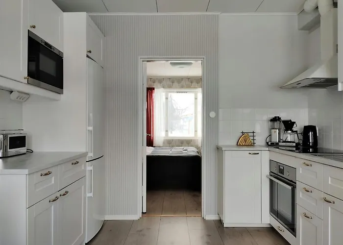 Convenient For 4 Lägenhet Kemi